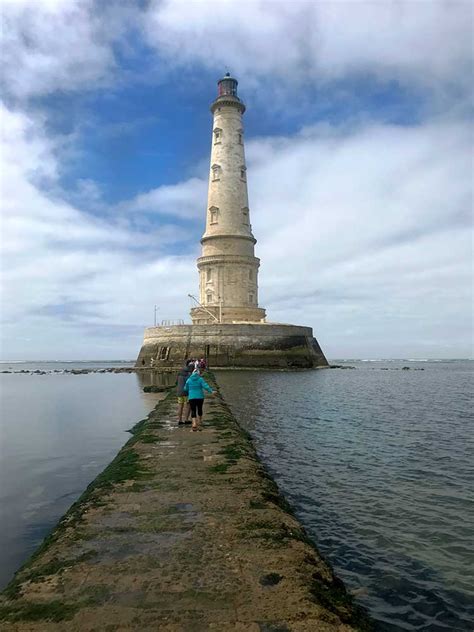 Le phare de cordouan, en lice pour être inscrit au. Croisières La Sirène - Phare de Cordouan, Visite du Phare ...