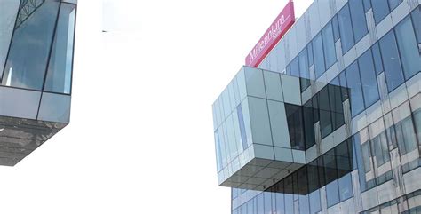 Millennium bank надає зручні та широко поширені фінансові послуги. Bank Millennium ma 2 miliony aktywnych użytkowników ...