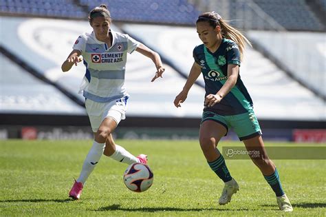 La franja del puebla recibe a los tigres en el estadio cuauhtémoc en partido correspondiente a la jornada 10 del guardianes 2021. FOTOS: Puebla vs Pumas Liga MX Femenil MINUTO A MINUTO | Poblanerías en línea
