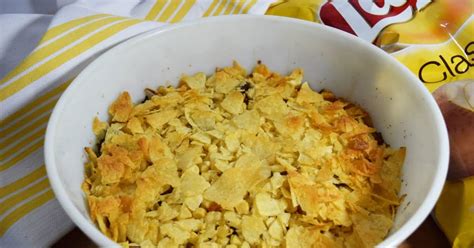 Tender, shredded chicken and fluffy white rice are mixed in a creamy sauce and then baked with cheddar cheese and crispy potato chips on top. 10 Best Potato Chip Casserole Recipes | Yummly