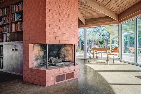 Spend The Night At Pioneering Arizona ‘solar Home Ball Paylore House