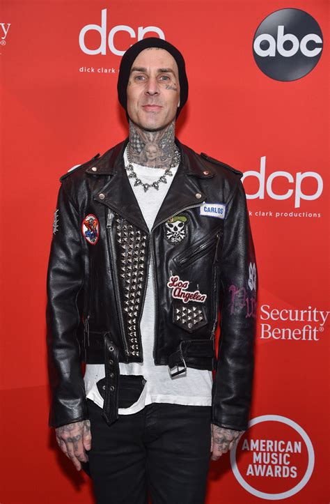 travis barker says he dreams about sex with kourtney kardashian all day long in raunchy post