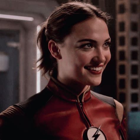 Theflash Supergirl 2015 Supergirl And Flash Jesse The Flash Favorite Celebrities Female