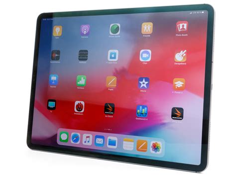 Ipad pro features a liquid retina display, a12z bionic chip, pro cameras, new lidar scanner, and support for apple pencil and the new magic keyboard. Apple iPad Pro 12.9 (2018, LTE, 256 GB) Tablet Review ...