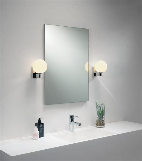 Appliques de salle de bain LED de chez Narjoud Luminaire