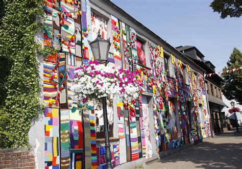 Jetzt passende häuser bei immonet finden! Stadt kauft und gestaltet neu - Haus in Hochstraße 2 lebt ...