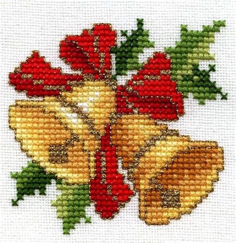 Christmas Cross Stitch Cross Stitch Flowers Cross Stitch Patterns