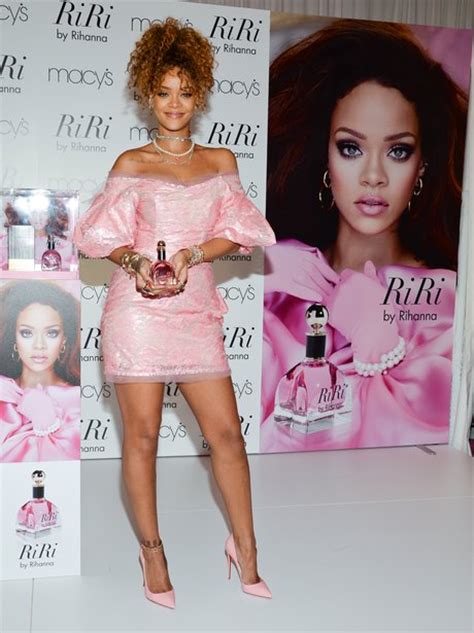 Riri Has Arrived Rihanna Was Looking Incredible For Her Fragrance