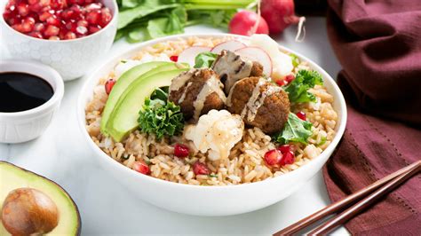Fried Rice, Falafel and Tahini Power Bowl | Mahatma® Rice