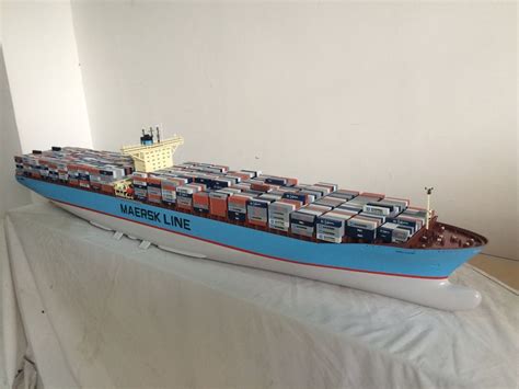 Rc Emma Maersk Sea Container Ship Over 4 Feet In Length The Scale