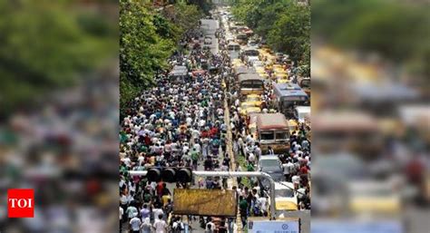 Hc Slams Traffic Snarls Says Roads No Longer Visible Mumbai News