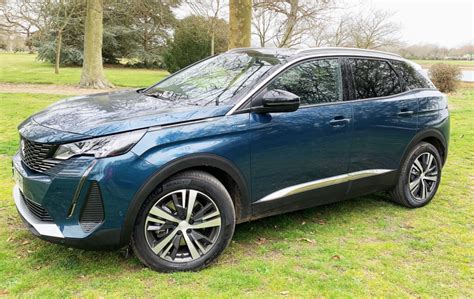 The Peugeot 3008 Hybrid Suv Is Stylish Smart And Immensely Practical