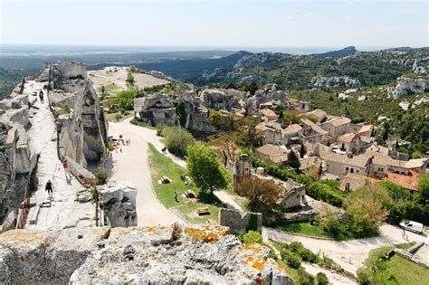 Les Baux De Provence Plus Beaux Villages De Provence