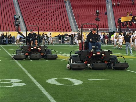 Toro Reelmasters In Formation Preparing The Field For Super Bowl 50