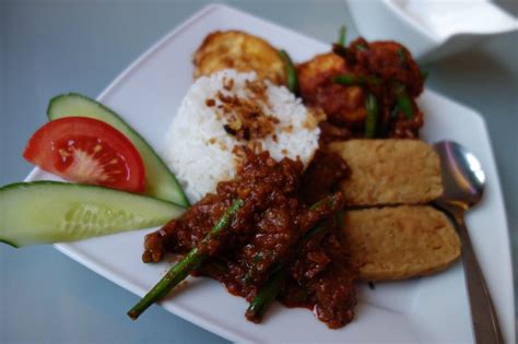 Resep cara membuat rendang kentang khas sumatra barat yg telah mendunia. Kuliner Kita | info wisata kuliner dengan beragam jenis ...