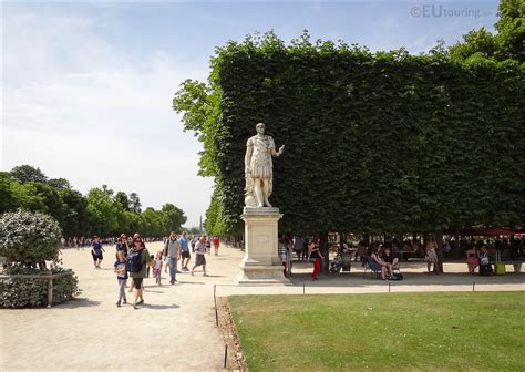 Photos Of Julius Caesar Statue In Jardin Des Tuileries Page 691