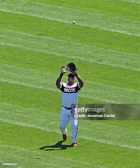 Dayan Viciedo Photos And Premium High Res Pictures Getty Images