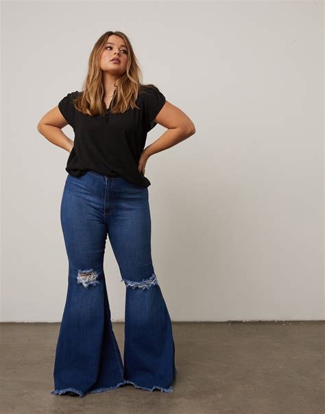 Curve Super Flared Jeans 2020ave