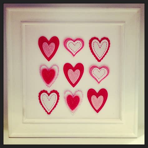 A Perfect Valentines Day Hearts Frame To Brighten Your Home Decor 15