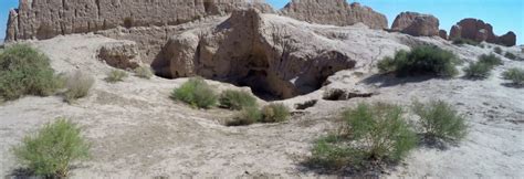 Una ola de calor golpeó a tashkent el sábado, con una temperatura máxima por encima de los 39 grados centígrados. Khwarezm 50 Fortresses, Uzbekistán - Heroes Of Adventure