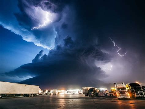 Mike Hollingsheads Amazing Storm Photos Business Insider