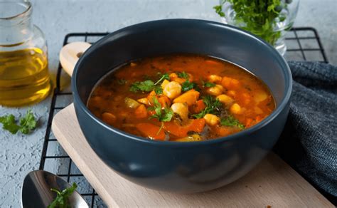 Sopa De Garbanzos Con Verduras Receta Mexicana Fácil