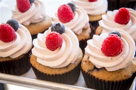The Top 10 Vegan Cupcakes In Toronto Vegan Bakery Gluten Free Bakery