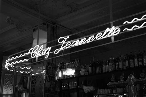 Chez Jeannette Rue Du Faubourg Saint Denis Paris - Chez Jeannette Pub-Restaurant (Gastronomie Française) // 47 Rue du