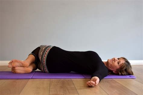 Pilates Hip Rolls Balance By Pilates By Philippa