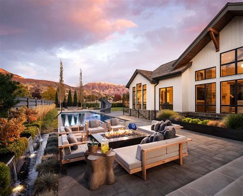 Dream House Tour Modern Design Meets Cozy Farmhouse Style In Utah