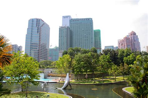 Find cheap kuala lumpur accommodation from au$39, backed by our best price pledge. File:Traders Hotel, Kuala Lumpur (4447665943).jpg