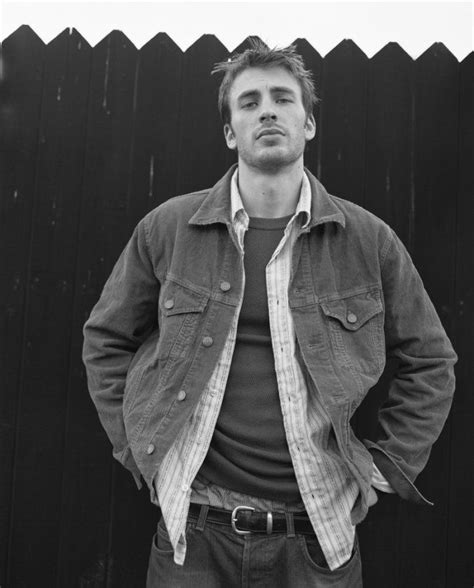 Крис эванс (chris evans), исполняющий роль капитана америки во франшизе мстители, засветил в instagram селфи пениса, порадовав 5,7 млн подписчиков в этой соцсети и став. Young Chris Evans | (725×900) | Chris evans, Chris evans ...