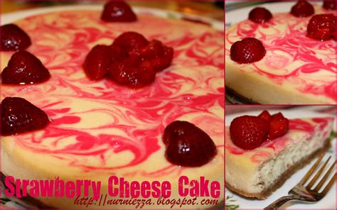 Marble cheesecake önce peynirleri mikserde 5 dakika şekerle birlikte çırpın. Our Journey Begins: Strawberry Marble Cheese Cake(Bake)