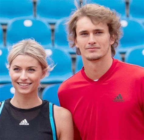 Jun 28, 2021 · seine vaterschaft und vorwürfe einer ehemaligen freundin rückten zverev jenseits des sports ins grelle rampenlicht. Zverev sieht München als Neustart: «Von hier nach oben» - WELT