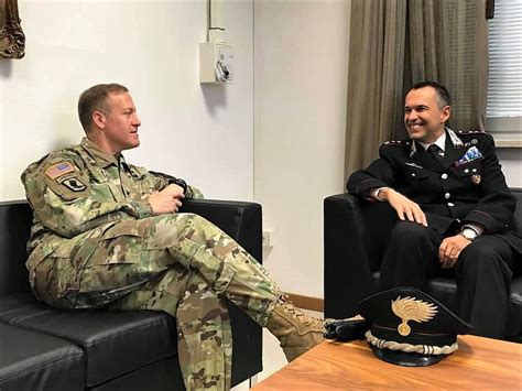 Usag Italy Welcomes New Carabinieri Commander Article The United