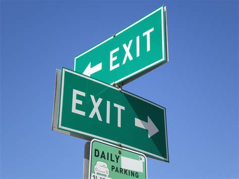Filessf Bart Exit Signs Wikimedia Commons