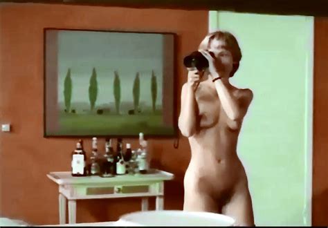 Naked Pauline Rehne In Pengene Eller Livet