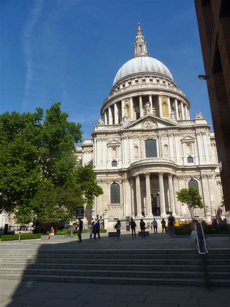 London also offers one of the planet's greatest concentrations of cultural attractions. EUROPE TRIP DAY 2 (LONDON) ~ ^solo traveller