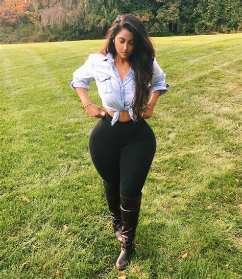 Hot Indian Girls Plus Size Curvy In Tight Jeans And Leggings Wow 350