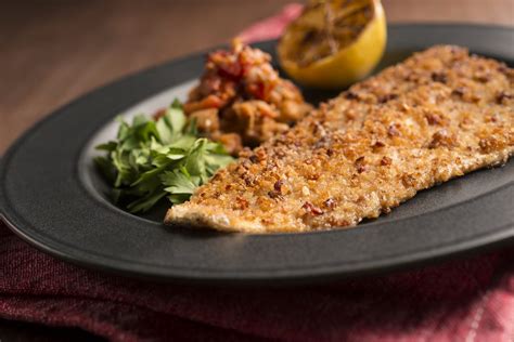 Preparazione della ricetta filetti di trota al forno: Filetti di trota salmonata al forno: la ricetta per ...