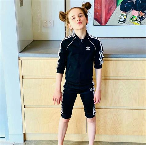 Browse our selection of golden goose apparel for men, women & kids. Nazzy🔎 in 2021 | Norris, Nuts, Fashion