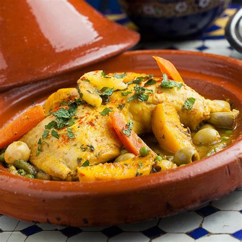 Recette Tajine de poulet aux carottes olives et 4 épices