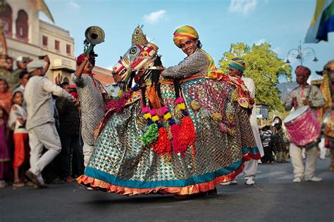 The Lively And Captivating Folk Dances Of Rajasthan