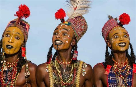 Amazing African Tribal Traditions — The Courtship Dance Of The Wodaabe