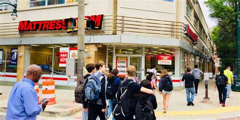 Mattress firm makes it easy to get a great night's sleep by providing our customers with an expertly. Mattress Firm Files for Bankruptcy, Will Close Some Stores ...