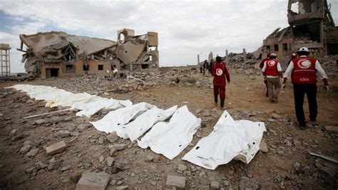 Yemen War More Than 100 Dead In Saudi Led Strike Says Red Cross Bbc