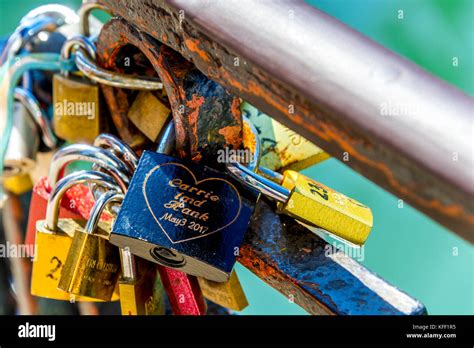 Love Locks Venice Hi Res Stock Photography And Images Alamy