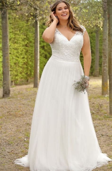 top 20 des plus belles robes de mariée grandes tailles 2022 belle robe de mariée robe mariée