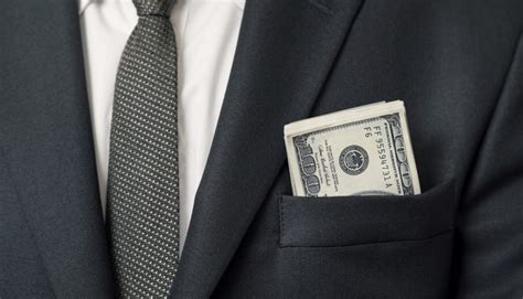 When starting a career as a human rights lawyer, you can expect to earn $54,500. 2018 - Page 8 - Lawyer Monthly | Legal News Magazine