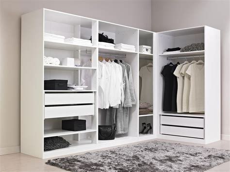 Dressing en angle création d'un dressing entièrement équipé avec ses accessoires. Les 25 meilleures idées de la catégorie Dressing angle sur ...